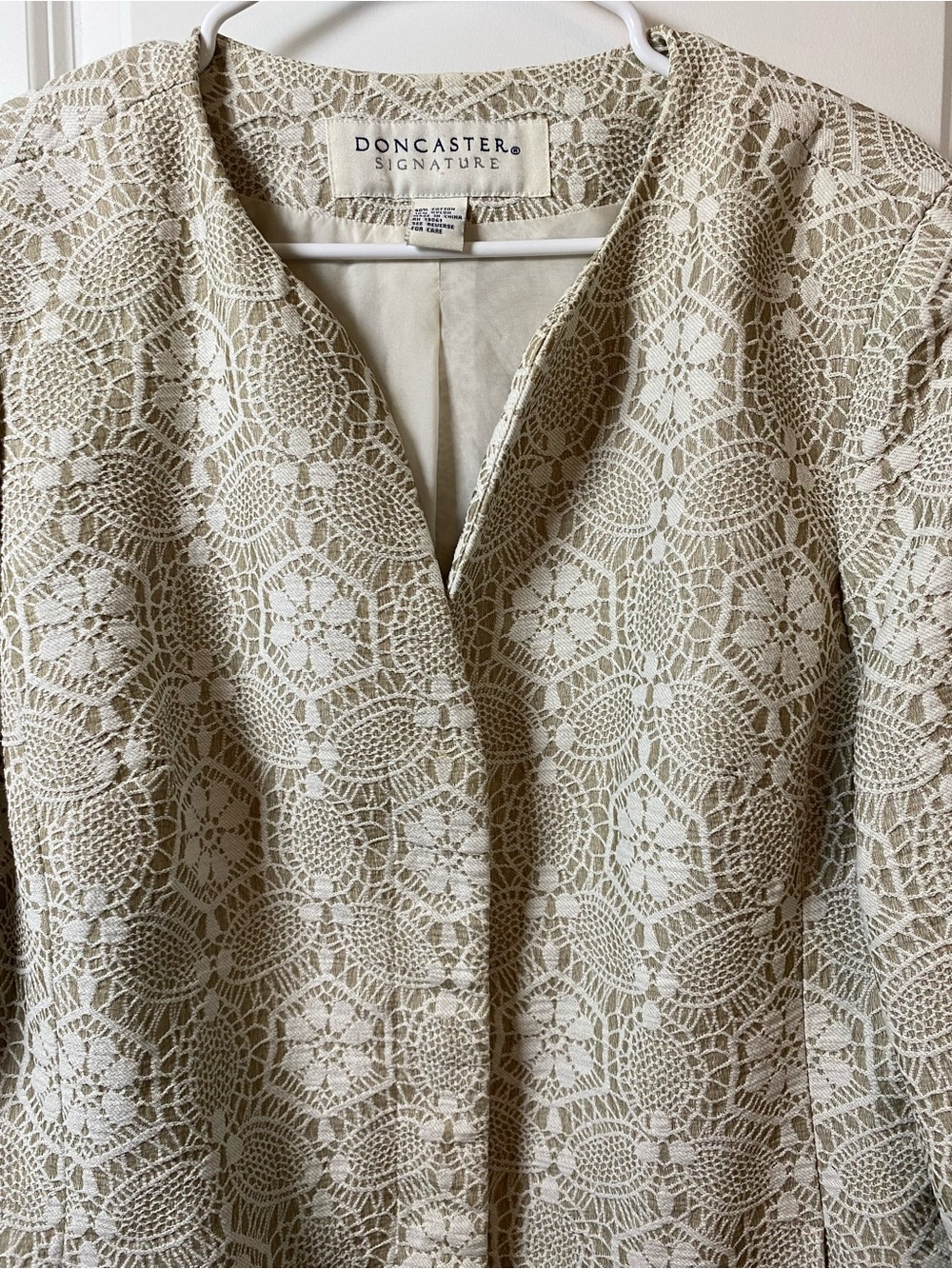 Don Caster Women's Lace Detail Vintage Coat